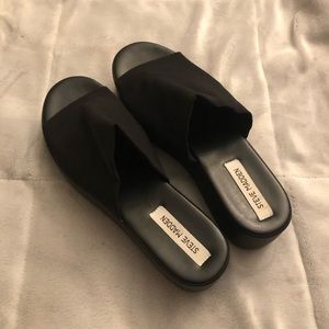 Vintage Black Steve Madden Slinky Platforms 
*Made in Italy*
